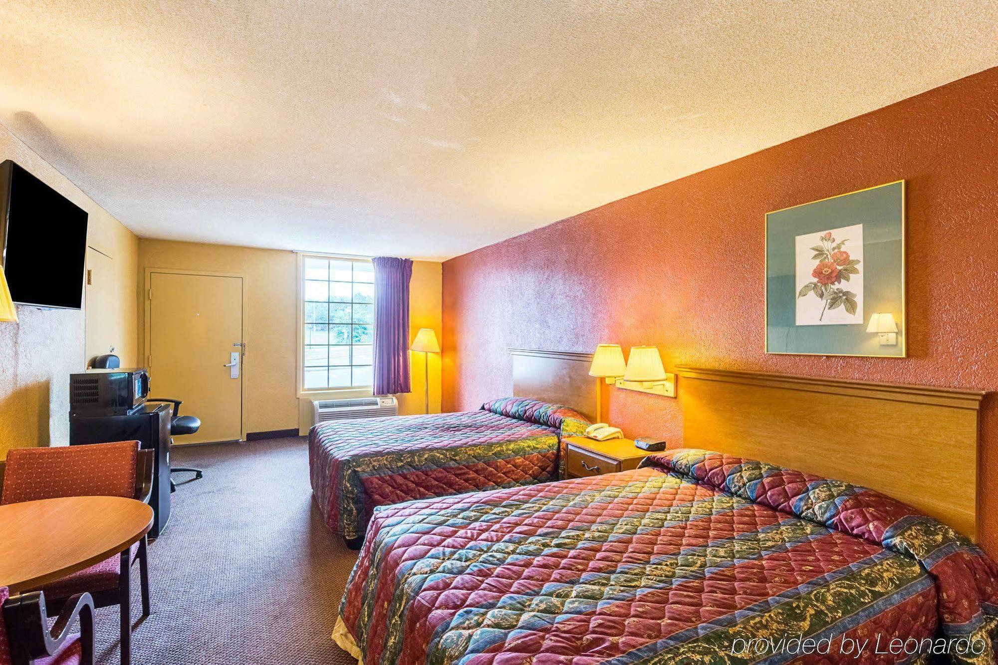 Econo Lodge Inn & Suites Оринджберг Экстерьер фото